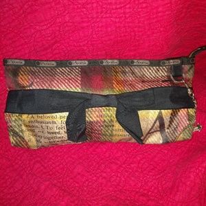 Gwen Stefani L.A.M.B Le Sportsac Clutch